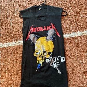 Metallica Graphic Sleeveless Tee Vintage Slim Fit